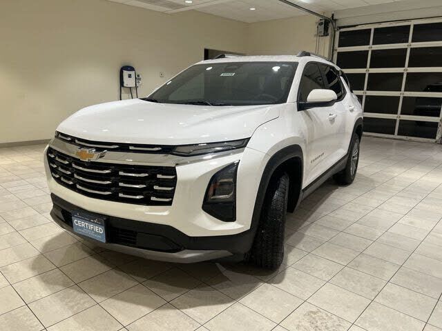 2025 CHEVROLET Equinox