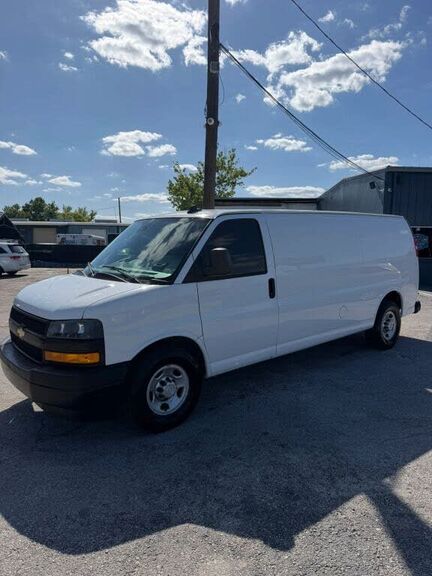 2019 CHEVROLET Express