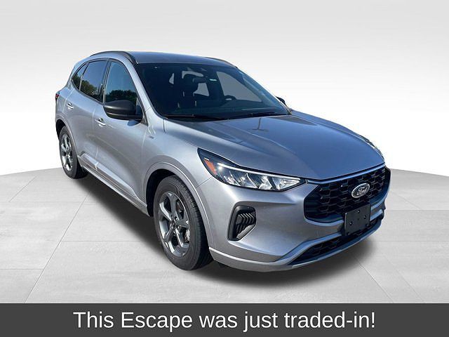 2023 FORD Escape