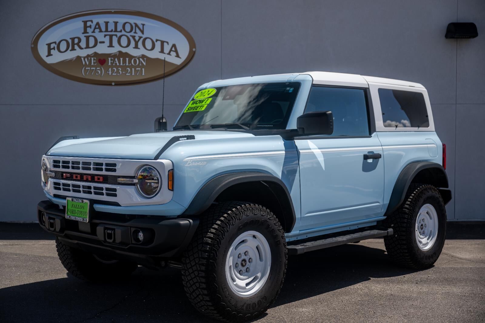 2024 FORD Bronco