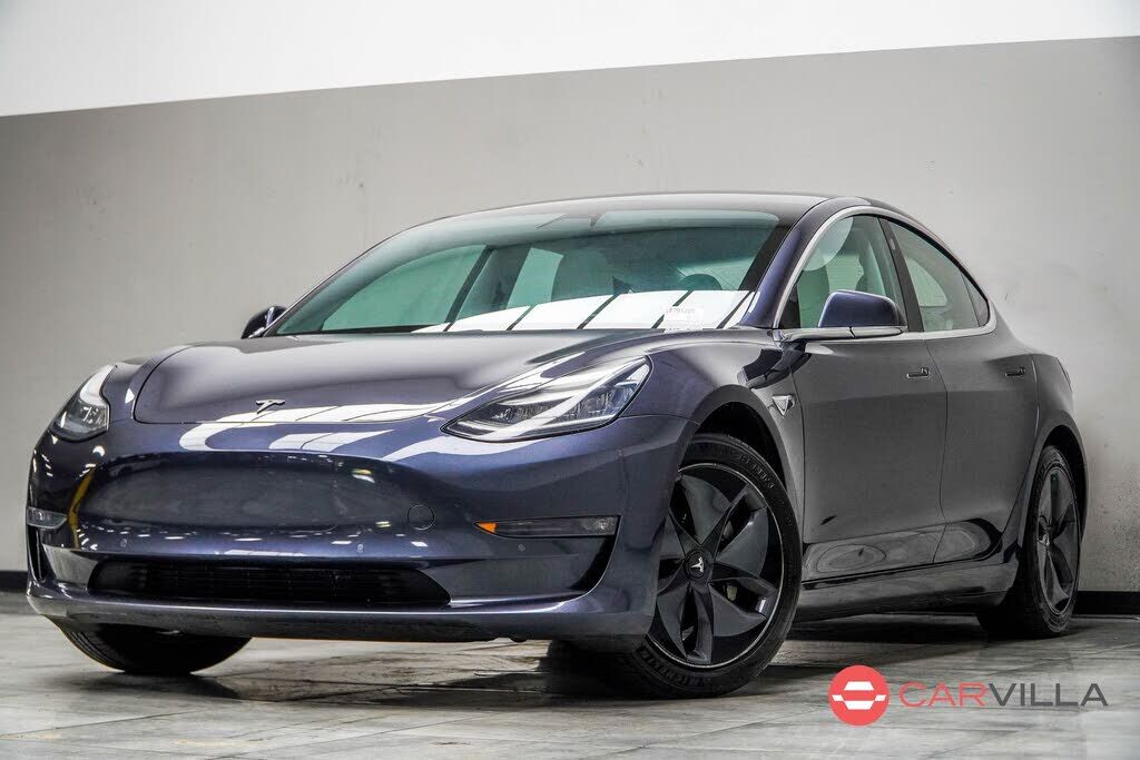 2020 TESLA Model 3