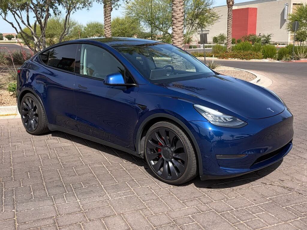 2020 TESLA Model Y