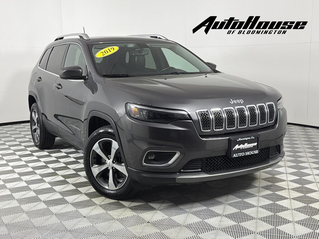 2019 JEEP Cherokee