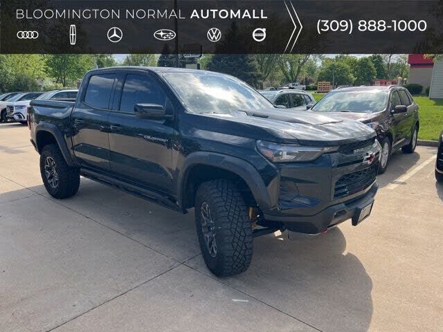 2025 CHEVROLET Colorado