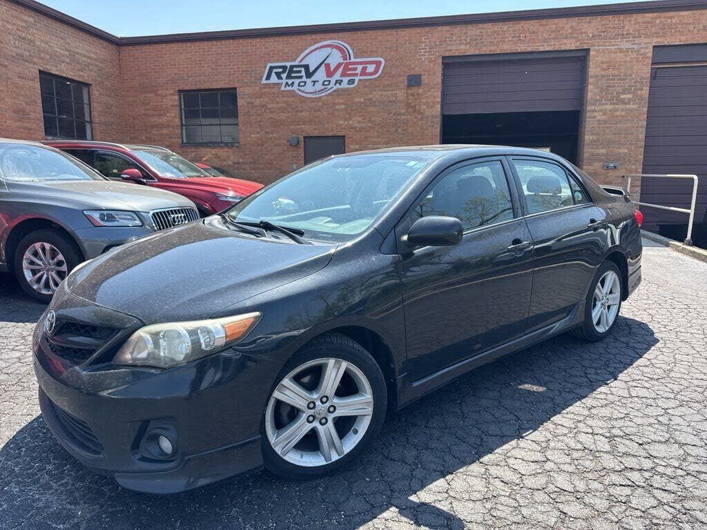 2013 TOYOTA Corolla