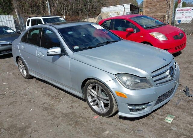 2012 MERCEDES-BENZ C-Class