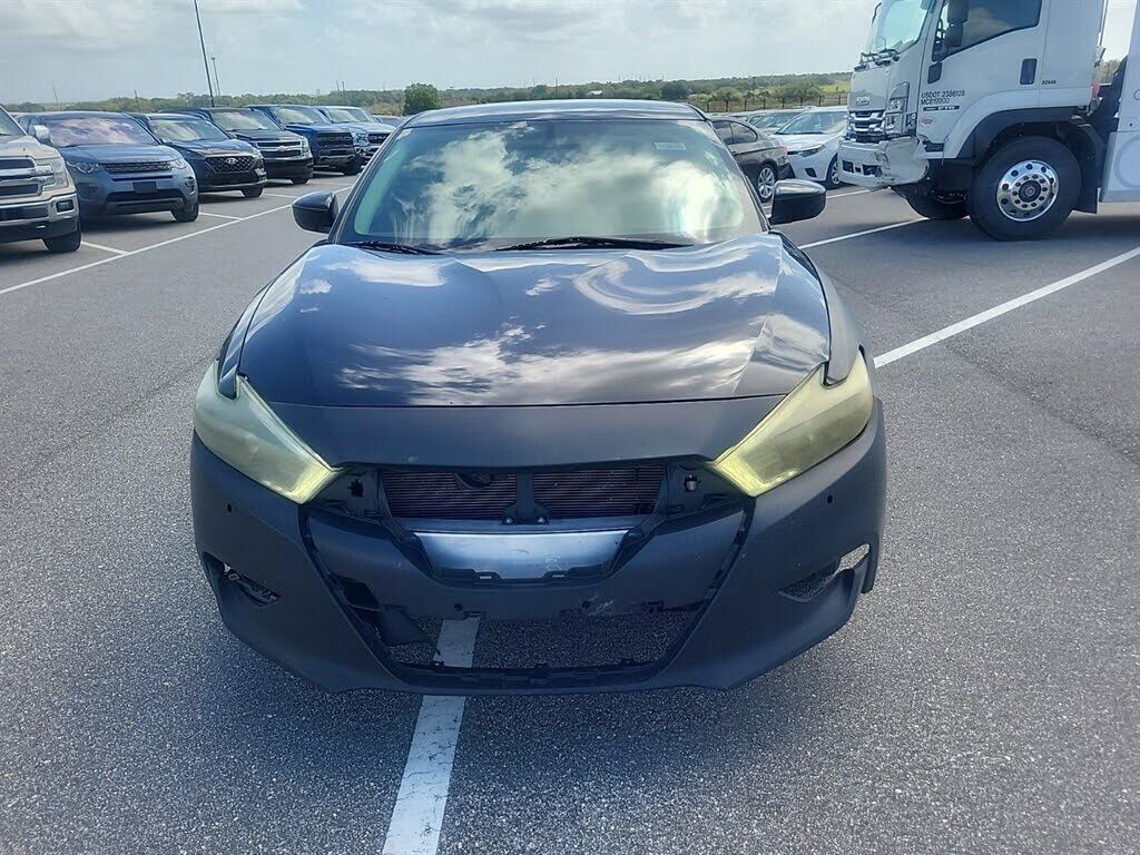 2017 NISSAN Maxima