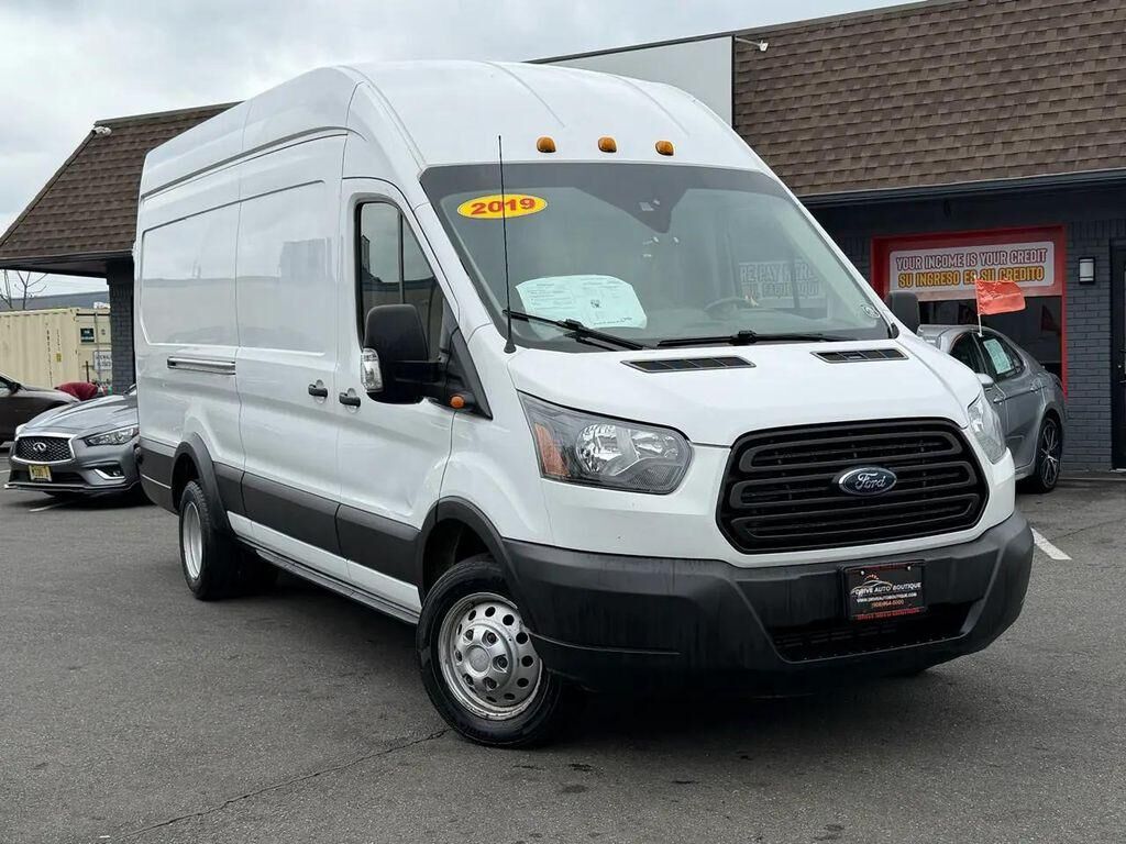 2019 FORD Transit
