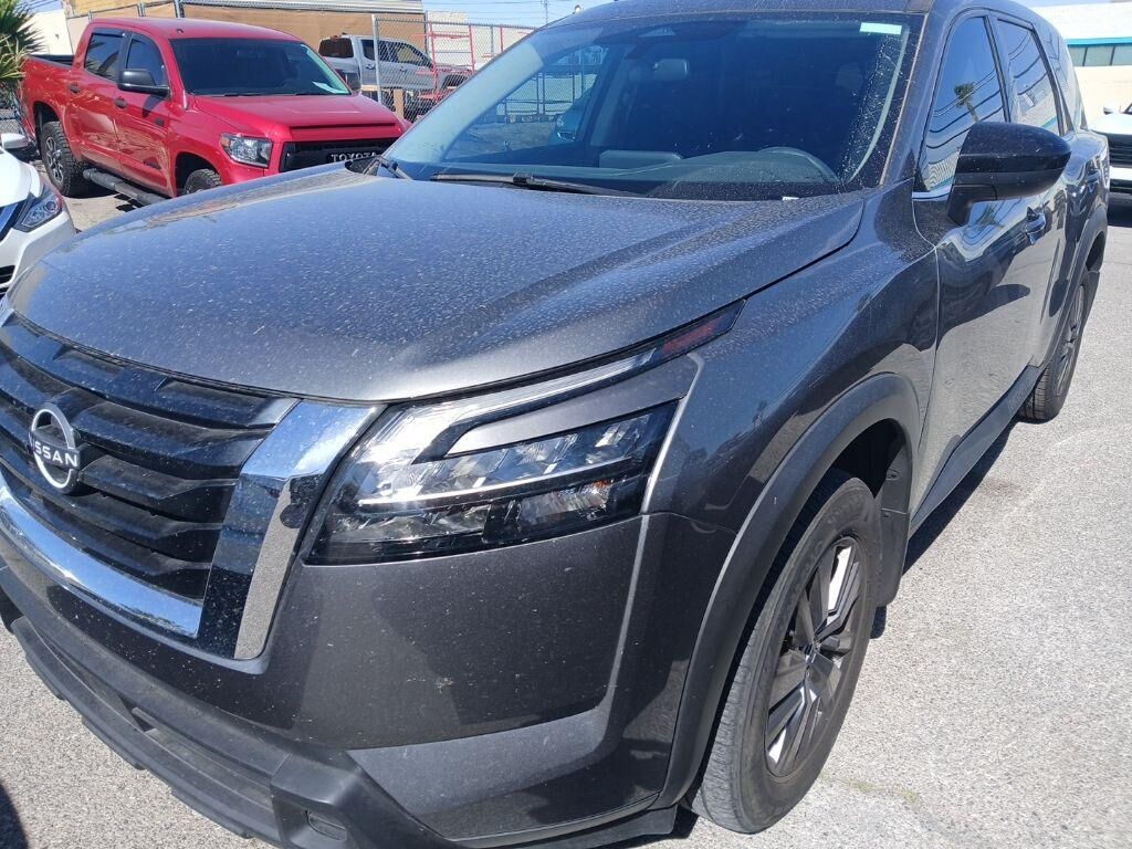 2023 NISSAN Pathfinder