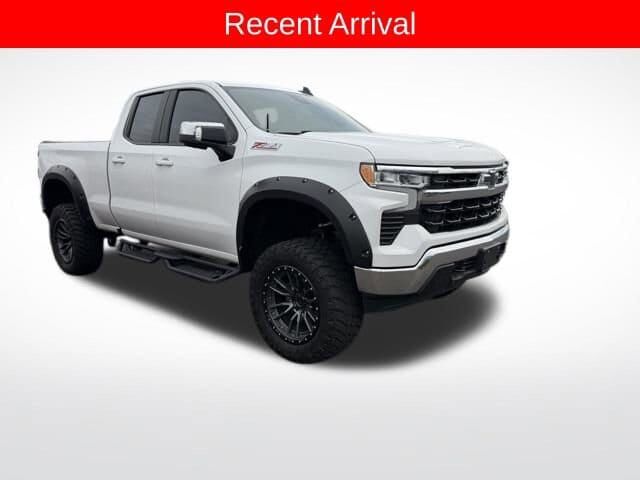 2023 CHEVROLET Silverado