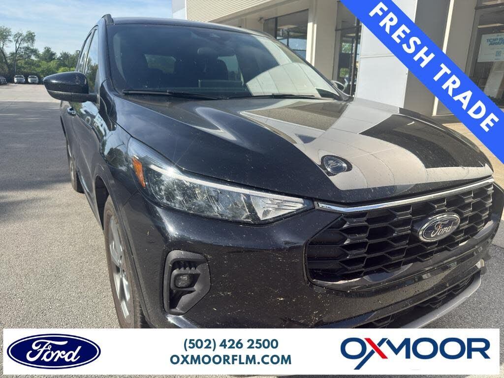 2023 FORD Escape