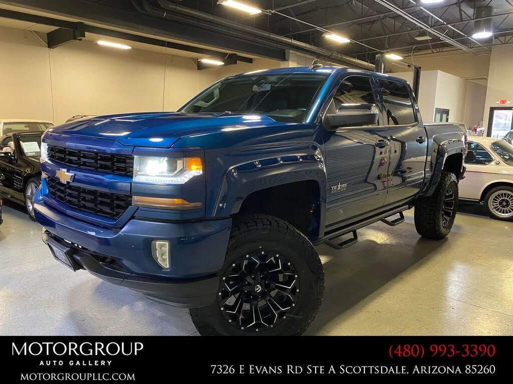 2017 CHEVROLET Silverado