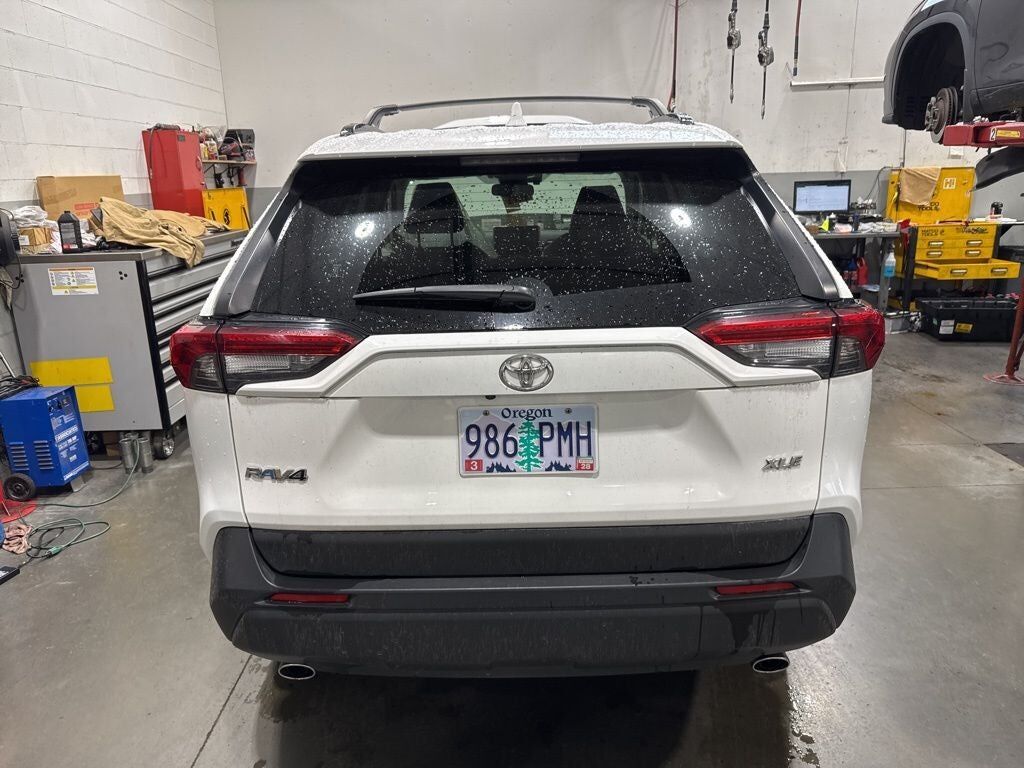 2020 TOYOTA RAV4