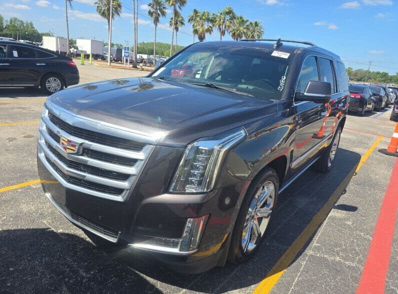 2016 CADILLAC Escalade