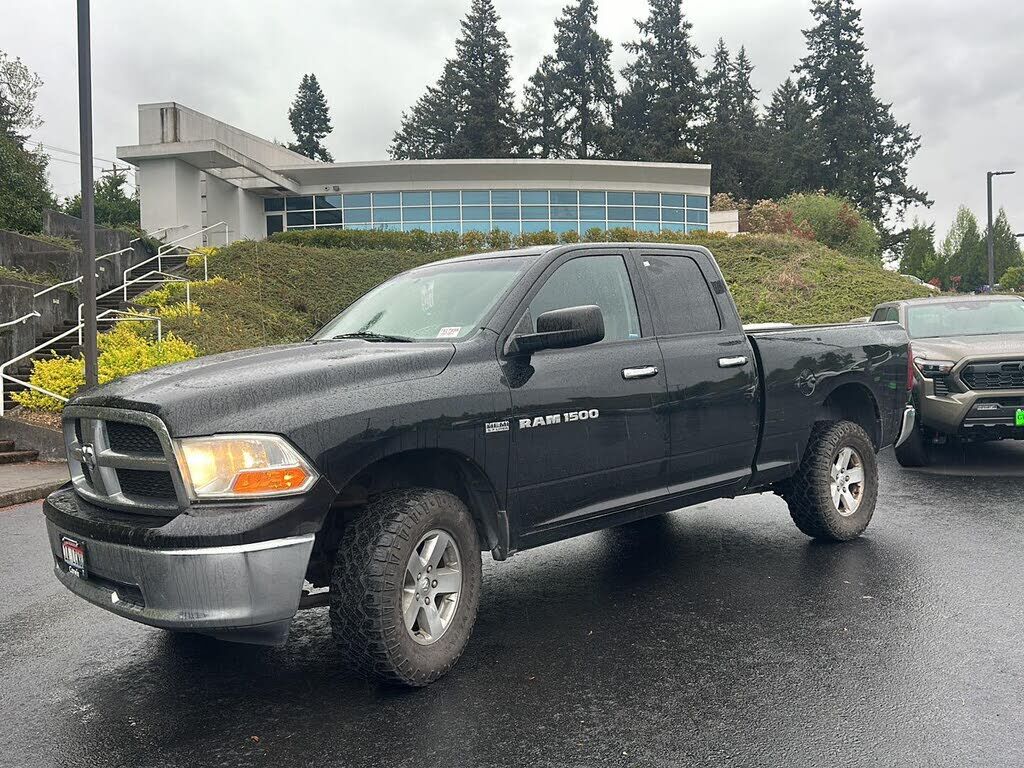 2012 DODGE Ram