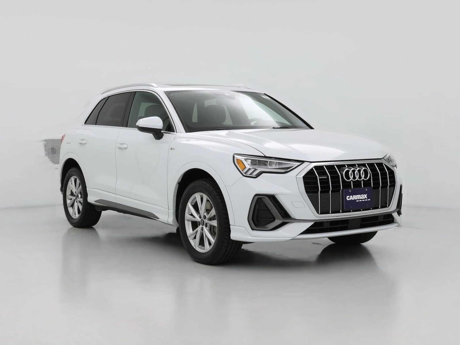 2021 AUDI Q3
