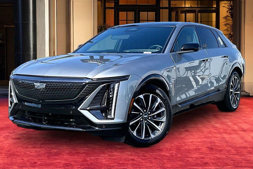 2026 CADILLAC Lyriq