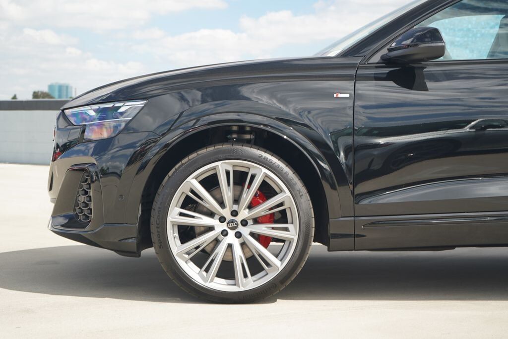 2026 Audi Q8