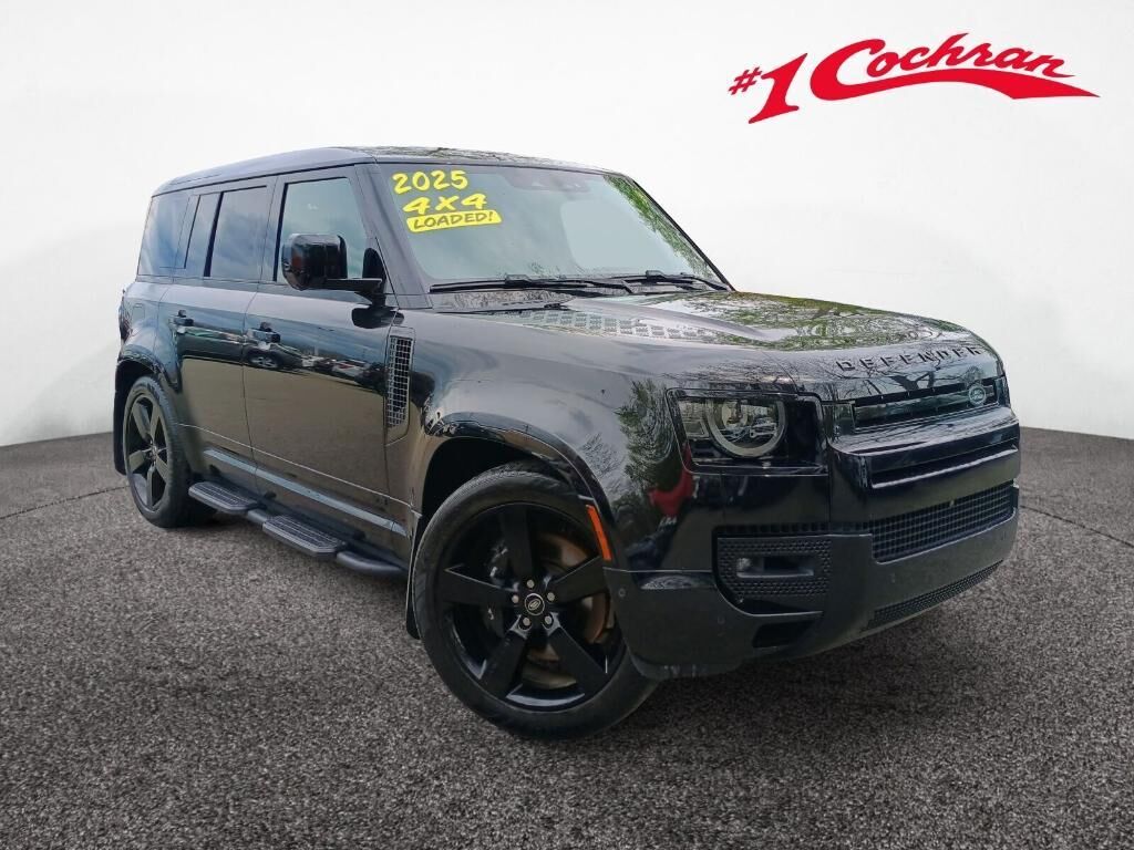 2025 LAND ROVER Defender