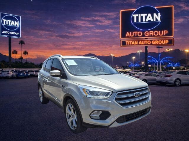 2017 FORD Escape