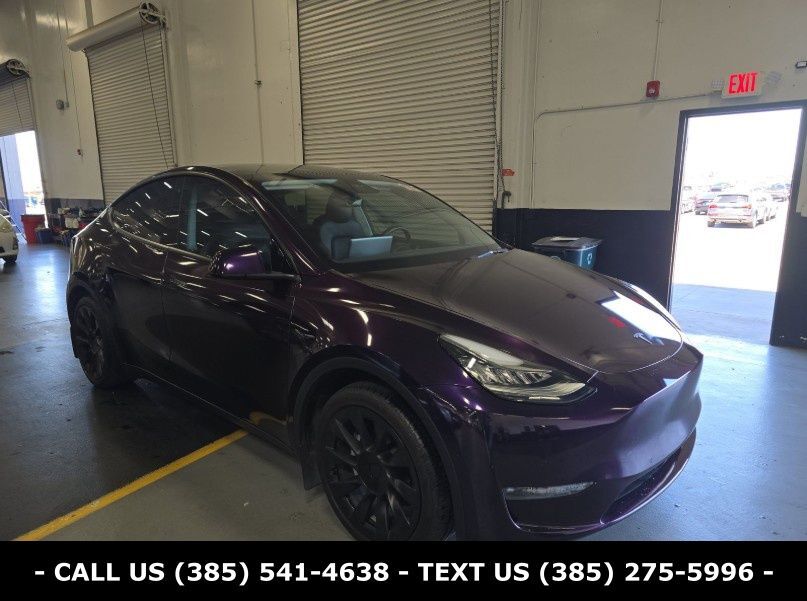 2022 TESLA Model Y