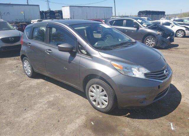 2016 NISSAN Versa