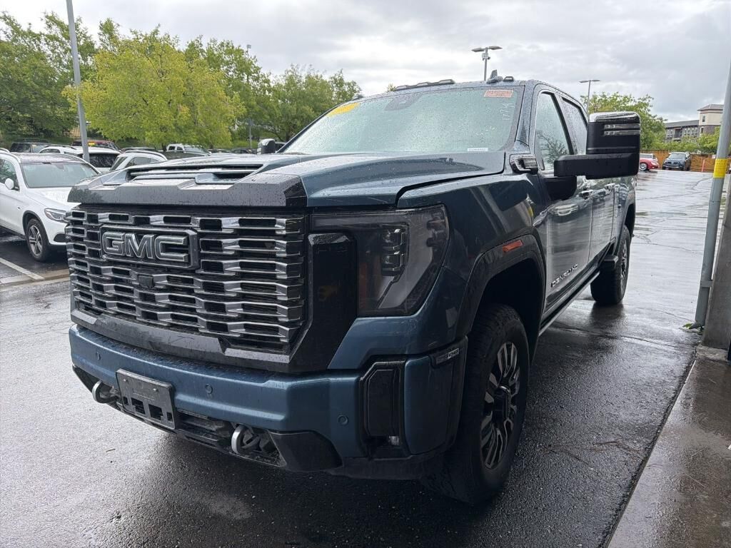 2025 GMC Sierra HD