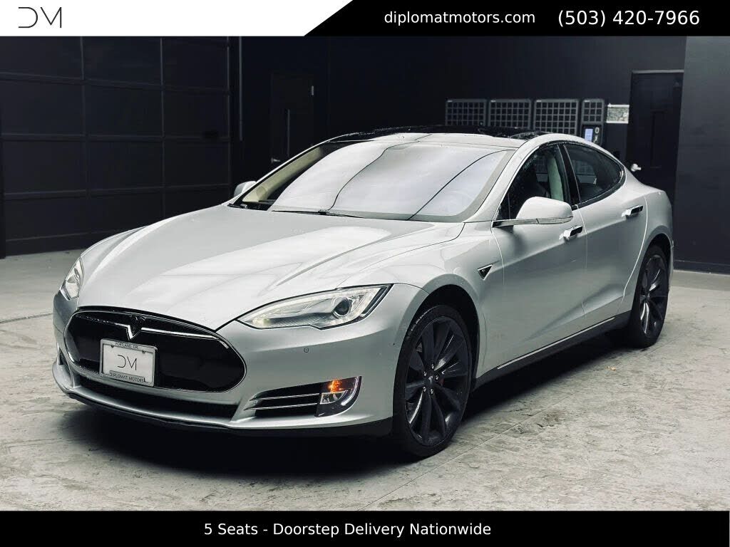 2014 TESLA Model S
