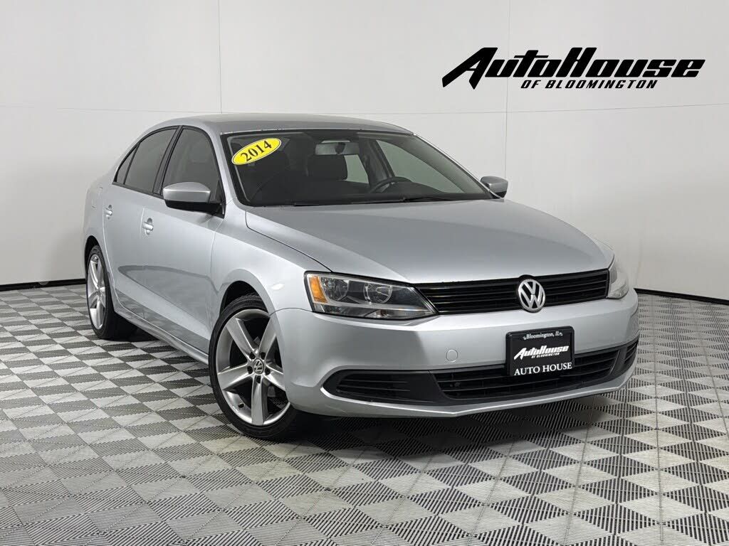 2014 VOLKSWAGEN Jetta