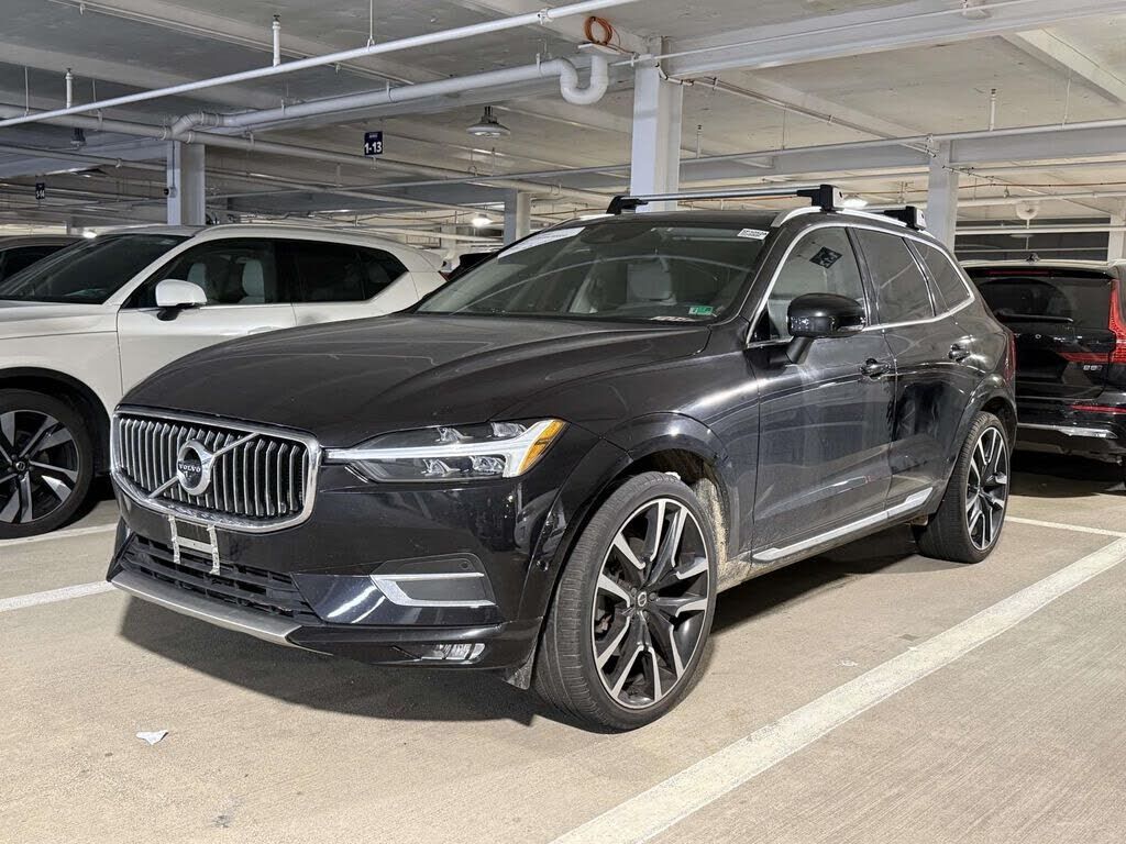 2021 VOLVO XC60