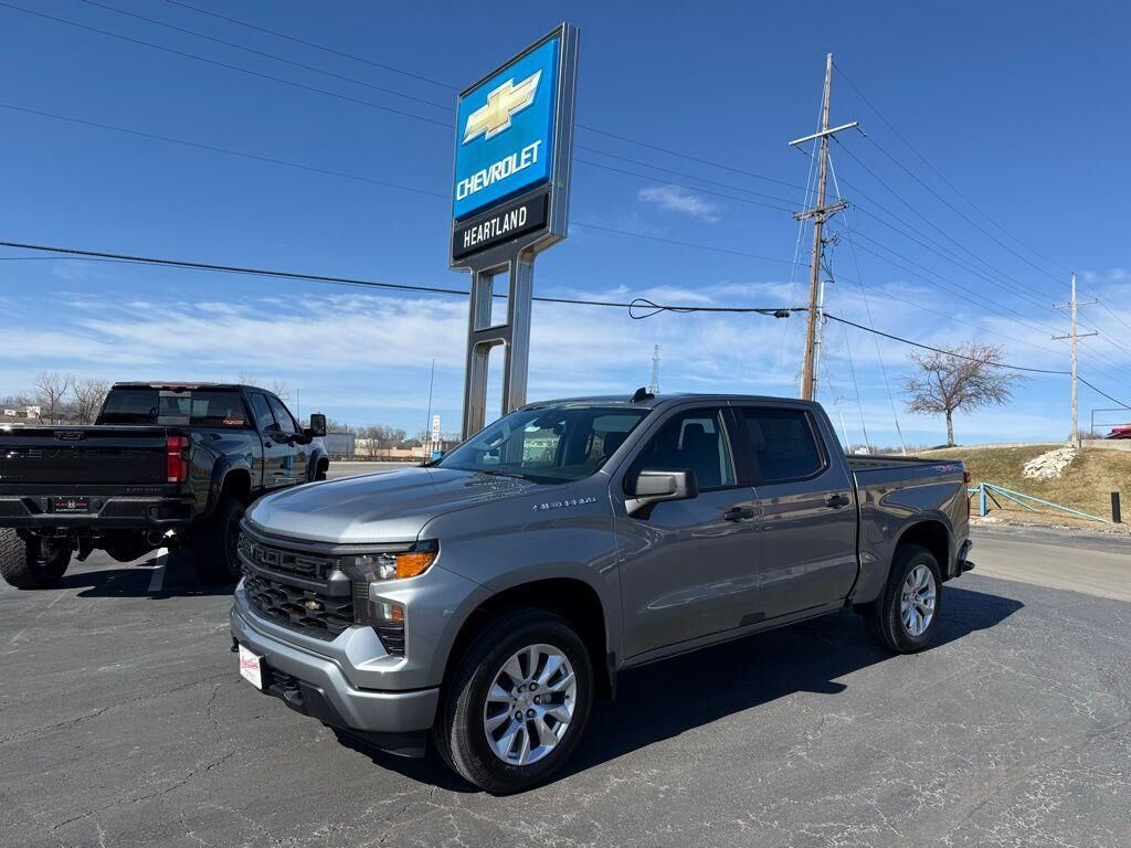 2026 CHEVROLET Silverado