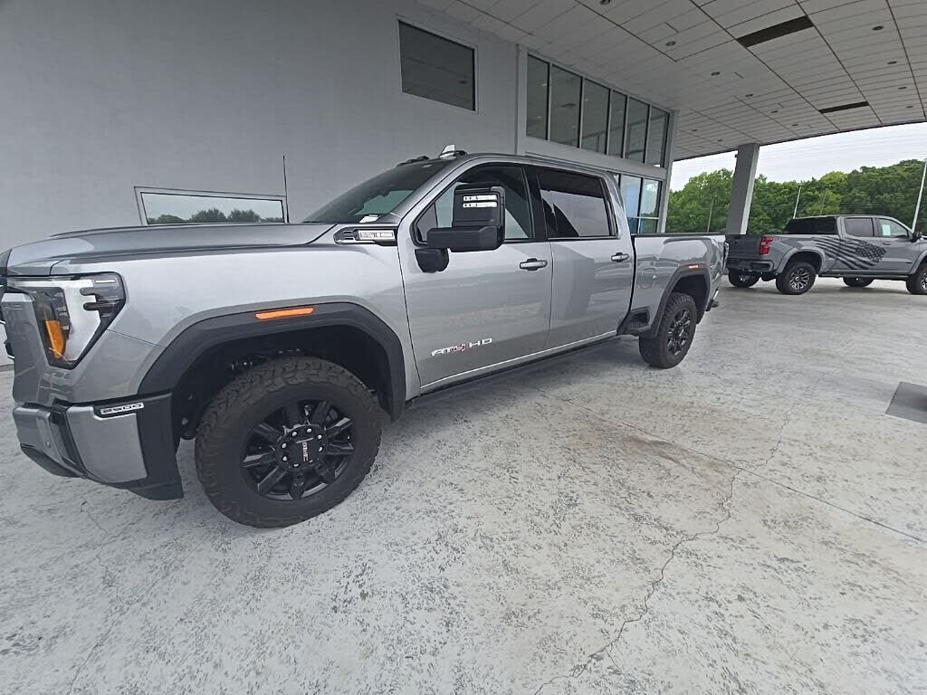 2026 GMC Sierra HD