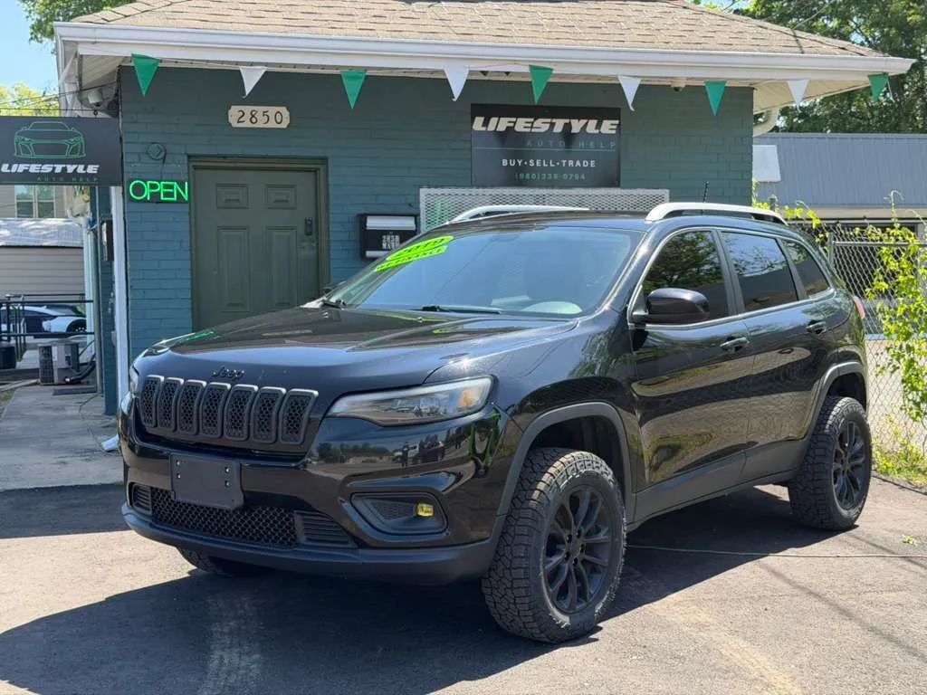 2019 JEEP Cherokee