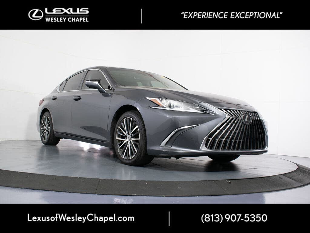 2023 LEXUS ES