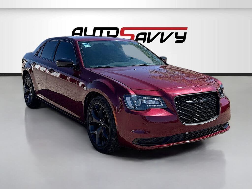 2020 Chrysler 300