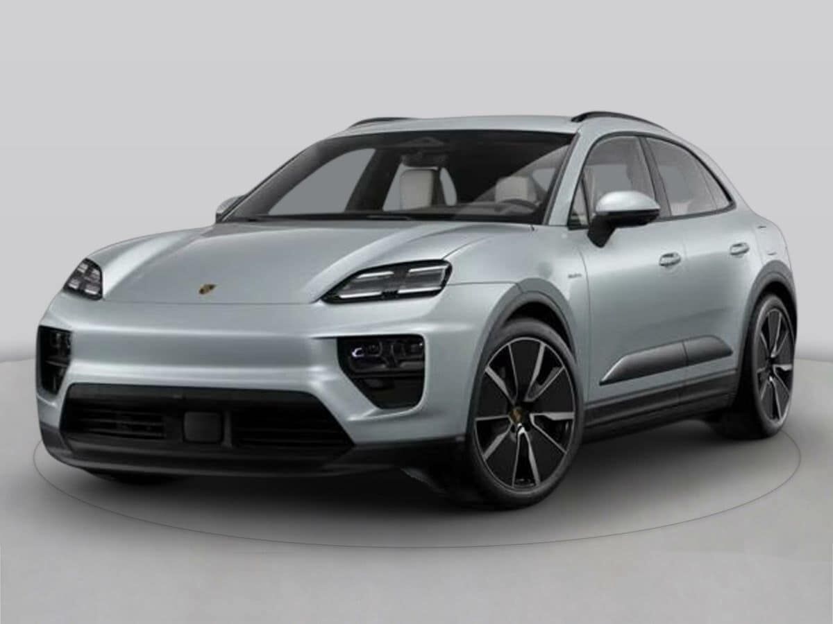 2026 PORSCHE Macan