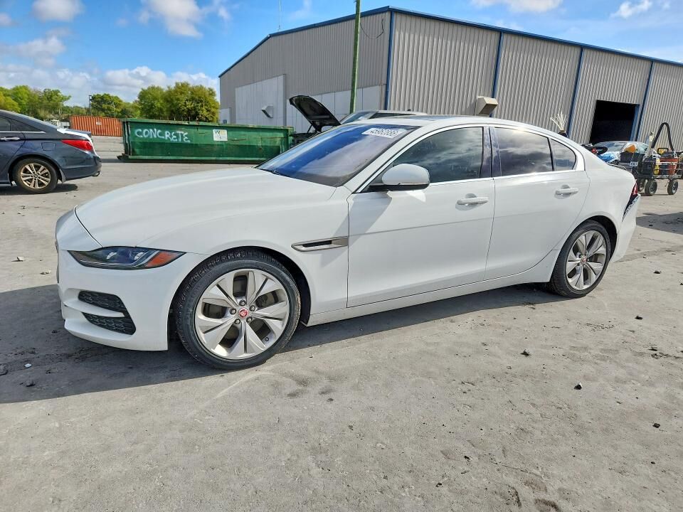 2020 JAGUAR XE