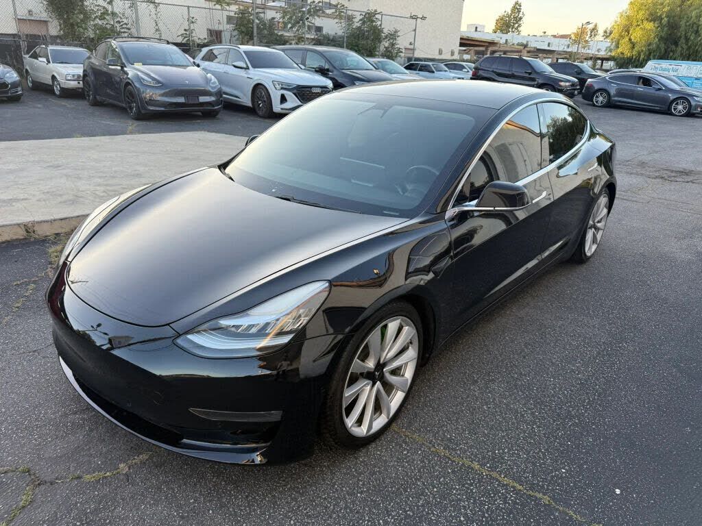 2019 TESLA Model 3