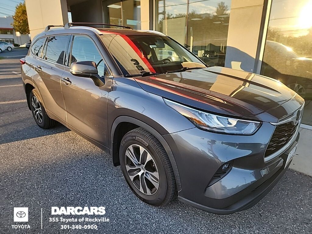 2020 TOYOTA Highlander