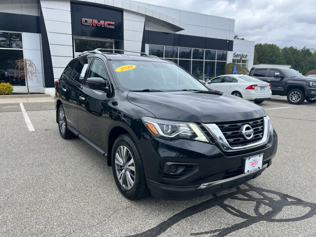 2020 NISSAN Pathfinder