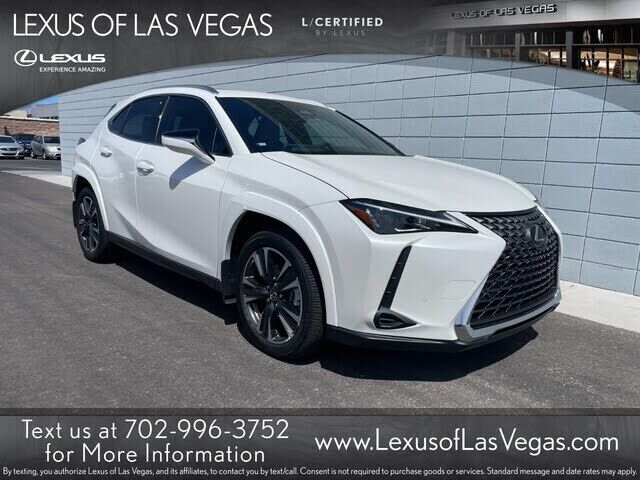 2025 LEXUS UX