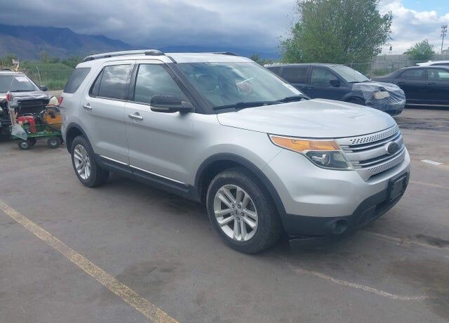 2011 FORD Explorer