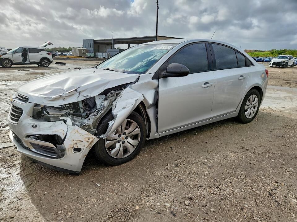 2015 CHEVROLET Cruze