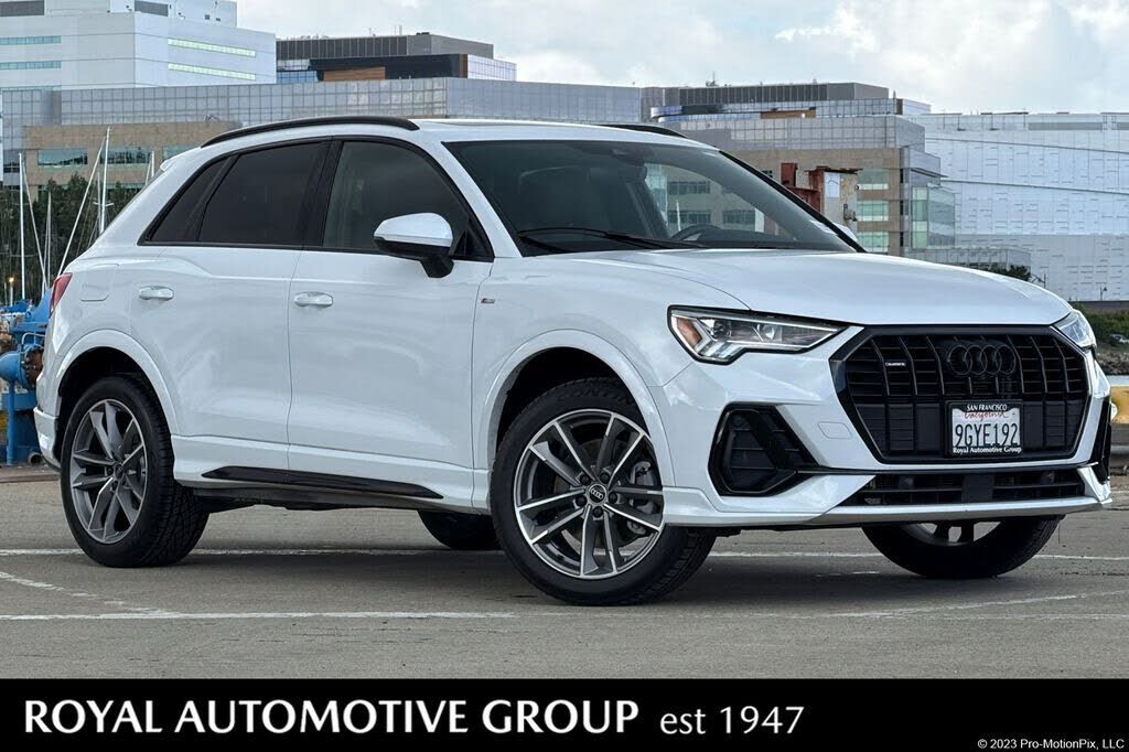 2023 AUDI Q3