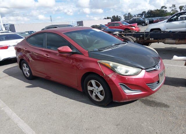 2015 HYUNDAI Elantra