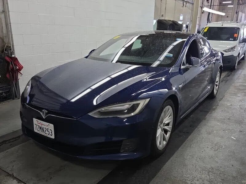 2017 TESLA Model S