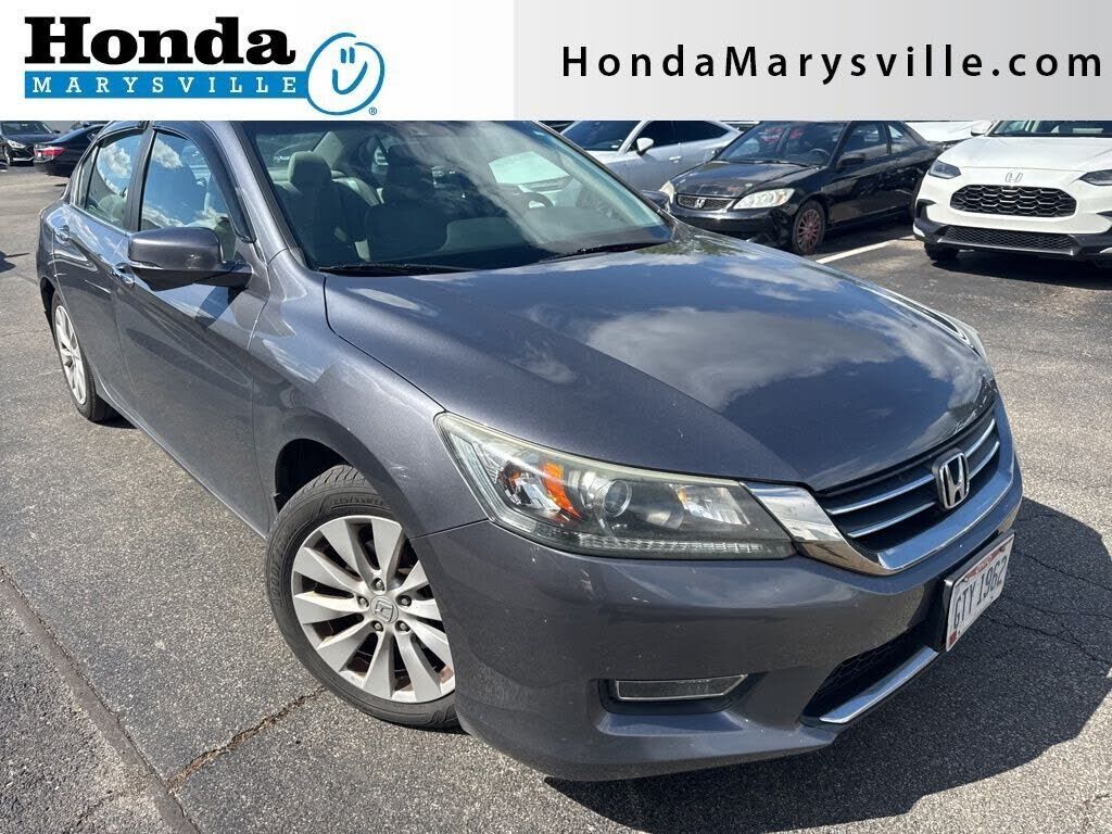 2013 HONDA Accord