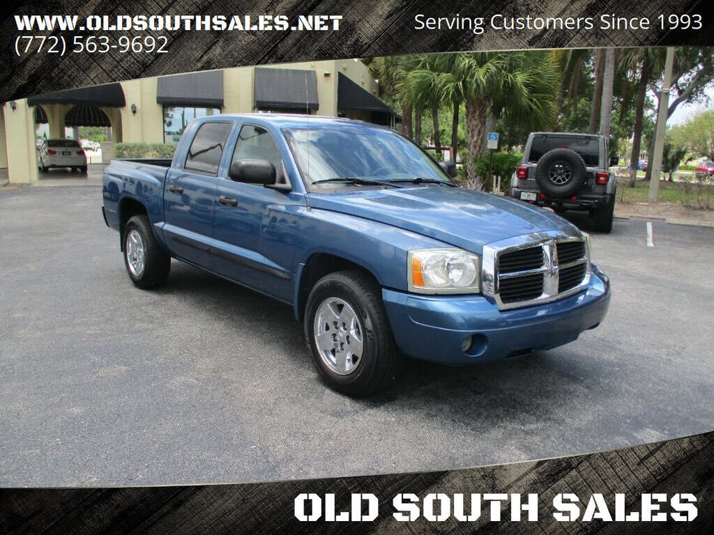 2005 DODGE Dakota