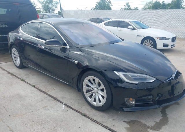2017 TESLA Model S