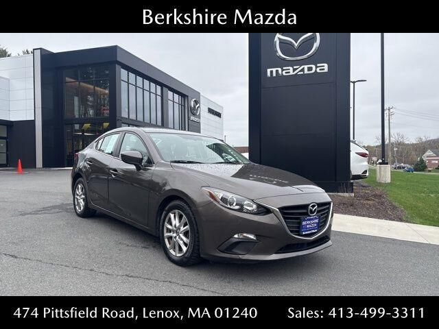 2016 MAZDA Mazda3